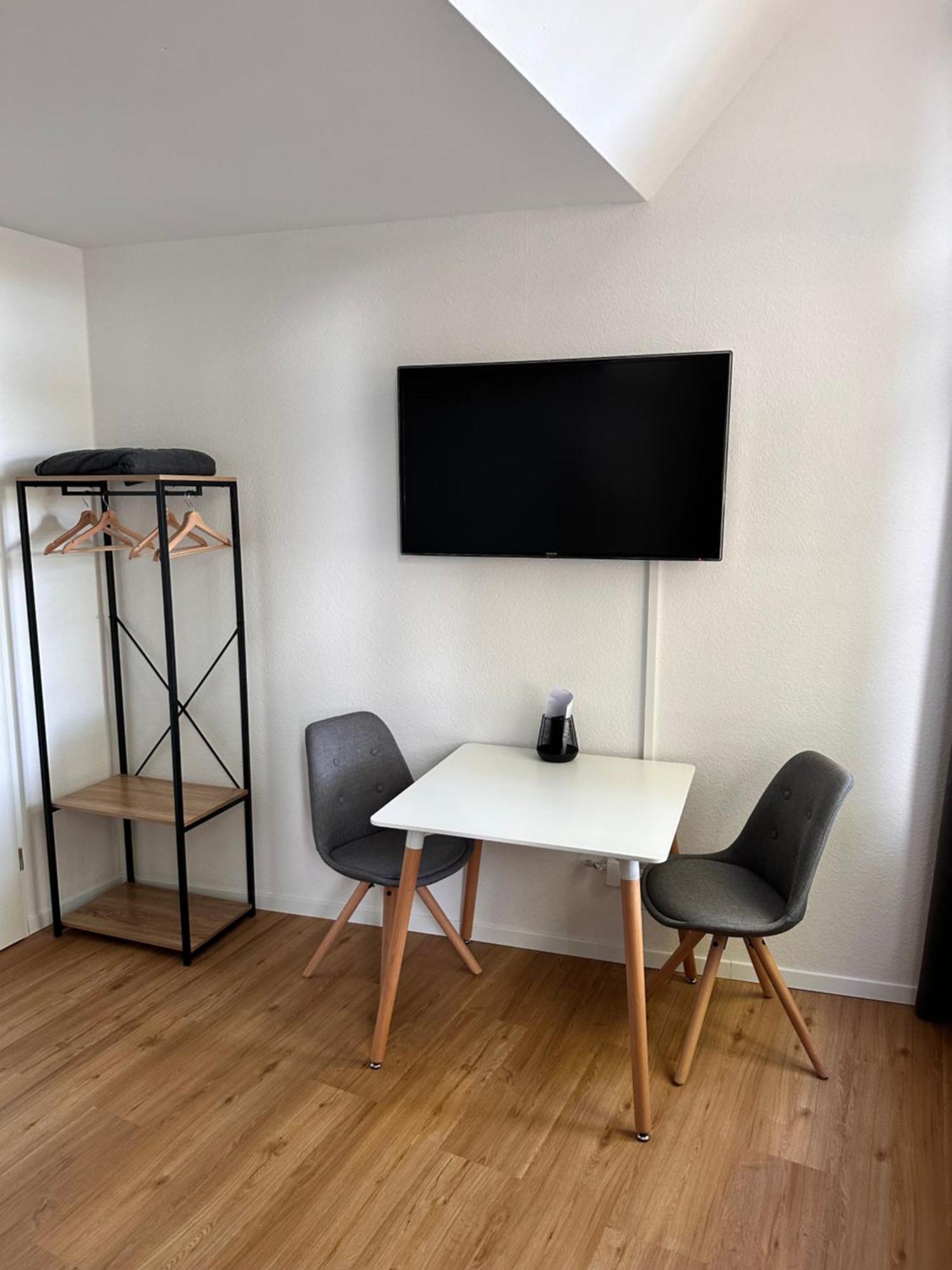 Zentrales Apartment Mit Parkplatz Hockenheim Eksteriør bilde